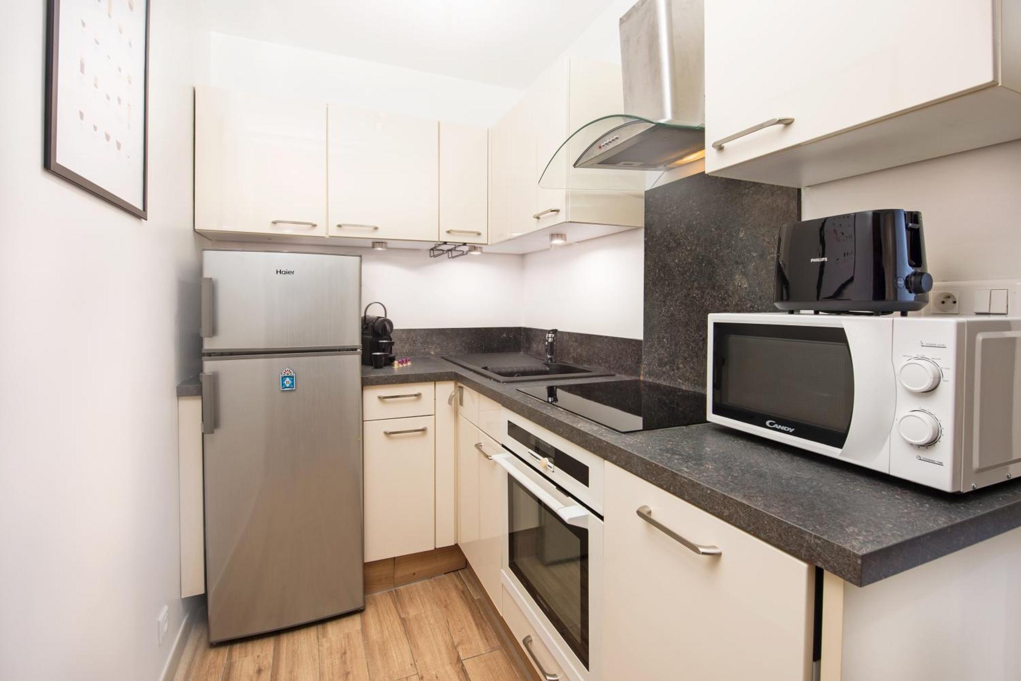 Appartement Renove - Terrasse - Parking - Bm Nice Bagian luar foto